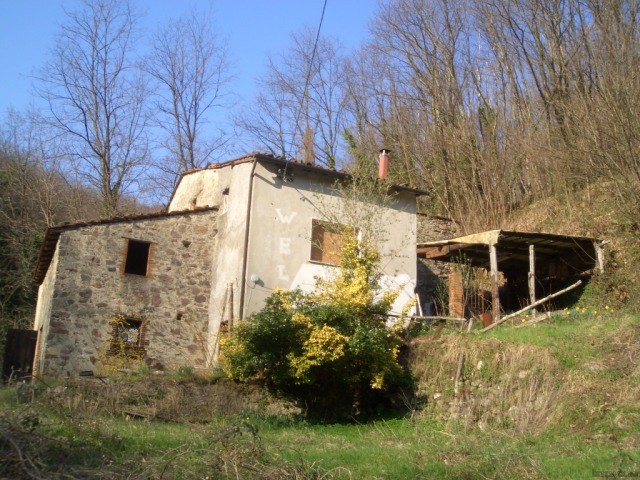 Country/farmhouse - For Sale - North of.. - 2
