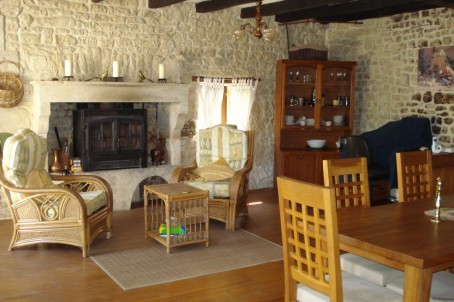 Stone House For Sale Aulnay - 2