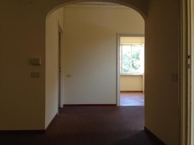 4 Bedrooms - Apartment - For Sale