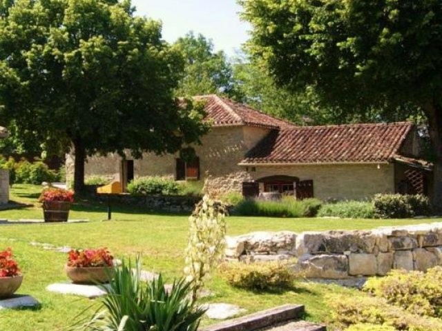 6 bedroom Character For Sale: 47370.. - 2