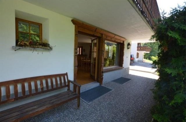 4 bedroom Chalet For Sale: Davos (CH) - 2