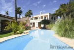 4 Bedrooms - Villa - Malaga - For Sale