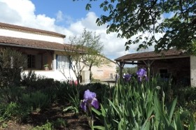 18th Century Farmhouse With 1.7ha And.. - 2