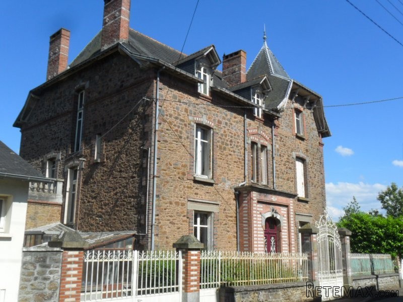 Vast Character Manor House - 2