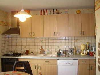 Beautifully Renovated House With Superb.. - 2