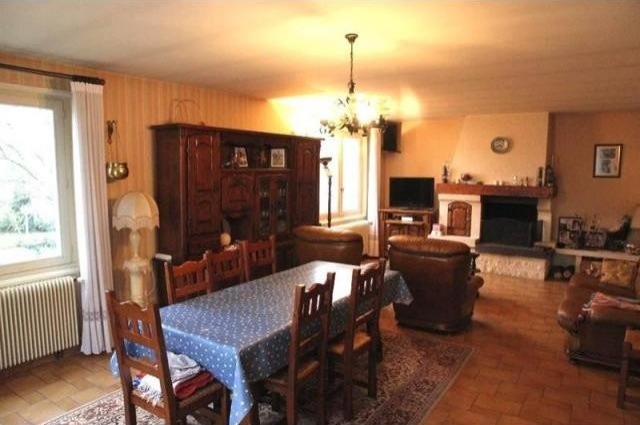 3 bedroom House For Sale: 86360..