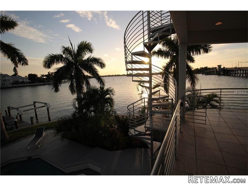 Land For Sale: 1400 Siesta Dr.. - 2