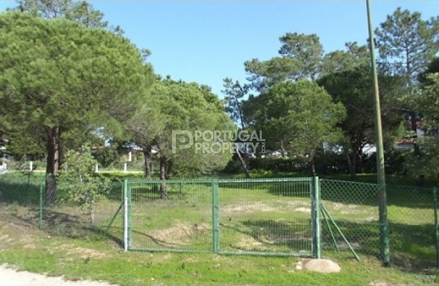 Plot of land in Vila Sol - 2