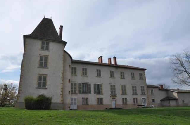 14 bedroom Castle For Sale: 69400.. - 2