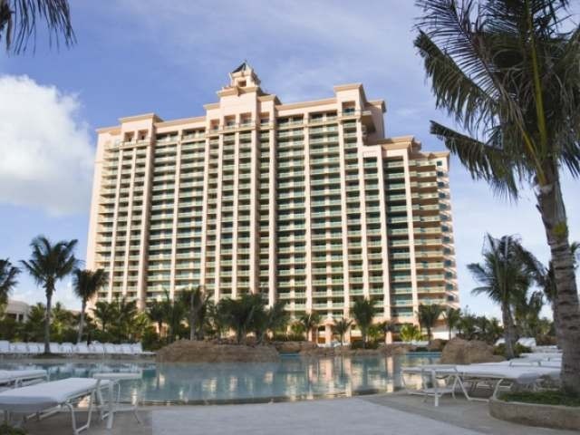 Apartment/townhouse - Enjoy the luxury..