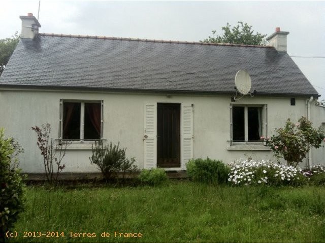 House Near The Little Harbors Riec Sur..