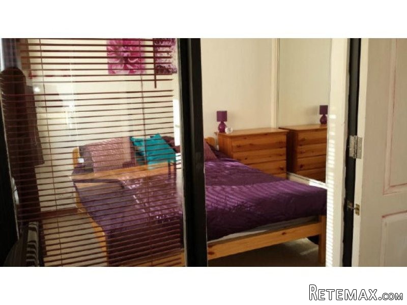 1 Bedroom Leasehold Flat for Sale - 2