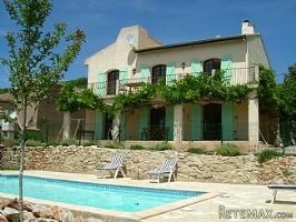Spacious Property With 145 M² Of Living..