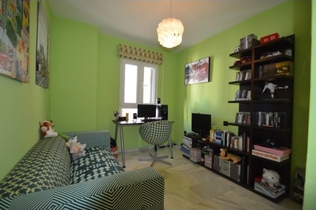 2 Bed Apartment for sale in Benalmadena.. - 2
