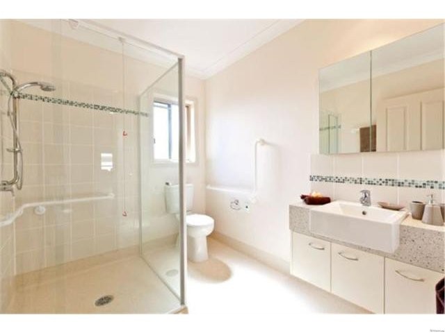 Moreton Shores Retirement Community -.. - 2