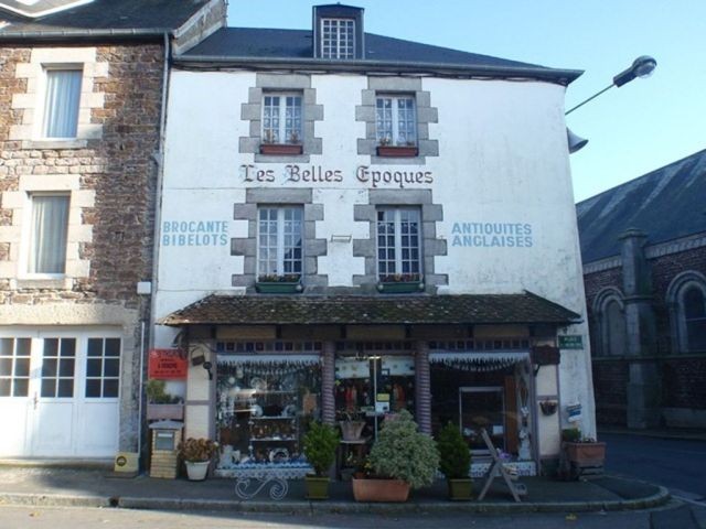 Brehal - House For Sale
