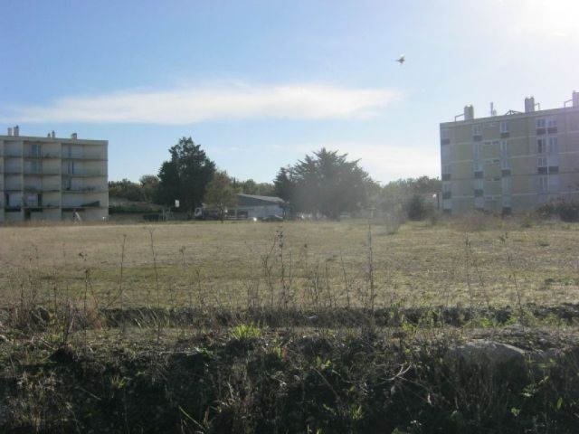 Plot of land of about 4332 m2 in Royan