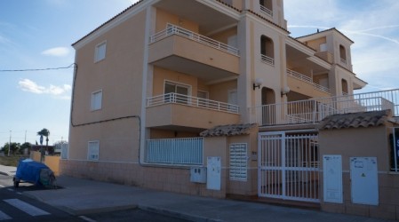 Resale · Apartment · Spain · Costa Bl..
