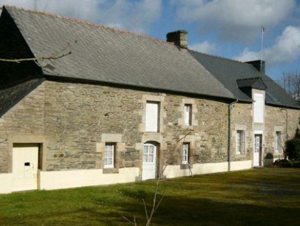 French Longere on 1.7 Hectares