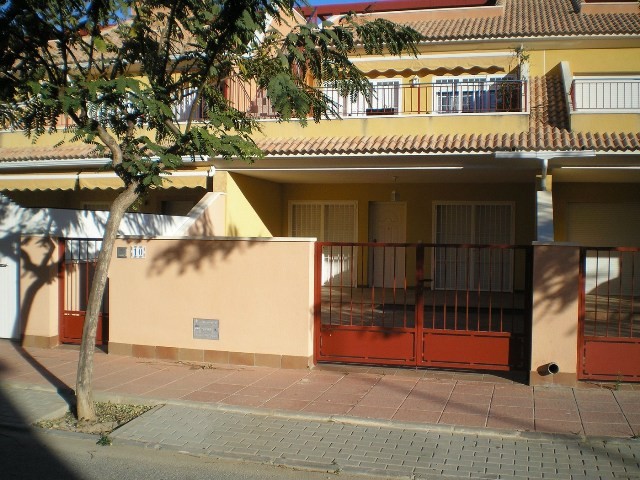 Terraced Spanish bungalow of 2 beds, 1..