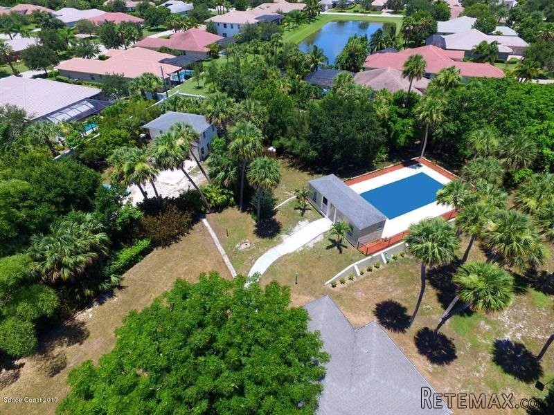 4 bedroom Detached House For Sale: 4800.. - 2