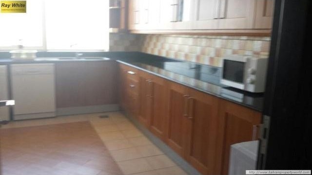 5 Bedrooms - Apartment - For Sale