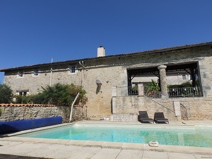 Superb property with converted barn..