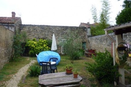 Stone House For Sale St Jean D Angely - 2