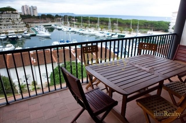 Stunning duplex penthouse of 120m2..