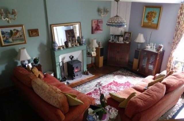 SLD02202 - Under Offer with Cle France - 2
