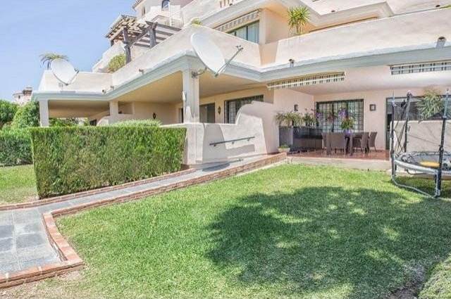 Elviria, Marbella-Estepona, , 3 rooms..