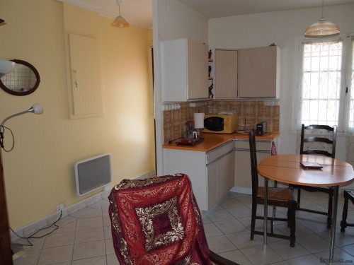2 bedroom town house in good condition.. - 2