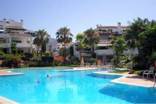 Splendid 2 Bedroom Apartment in Monte..