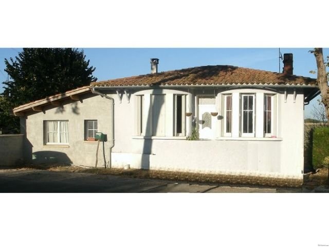 Single storey house