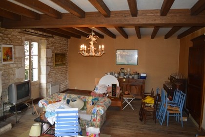 Lovely property to refresh close to.. - 2