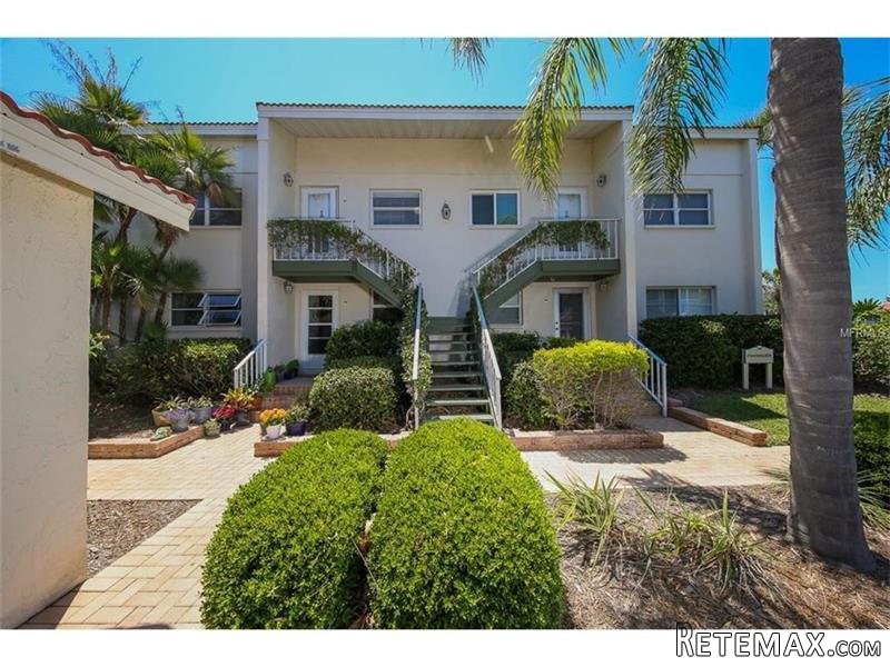 2 bedroom Town House For Sale: 7095.. - 2