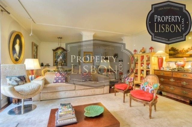 4 Bedrooms - Apartment - LISBON - For..