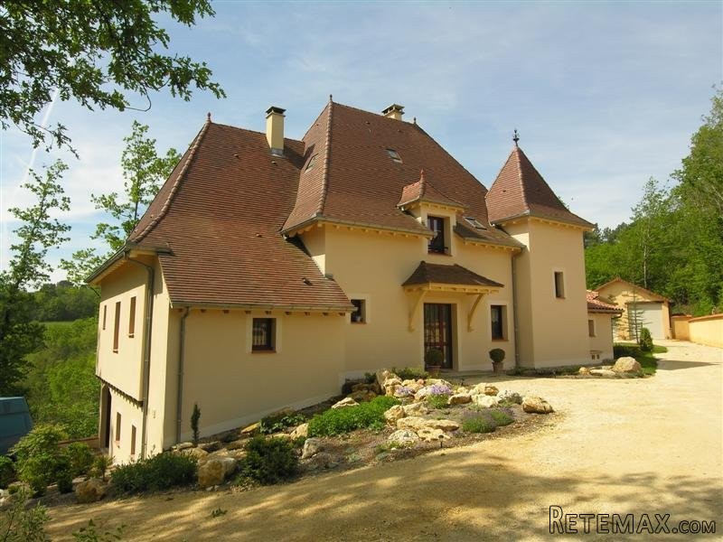 Perigord Noir, En Situation Dominante..