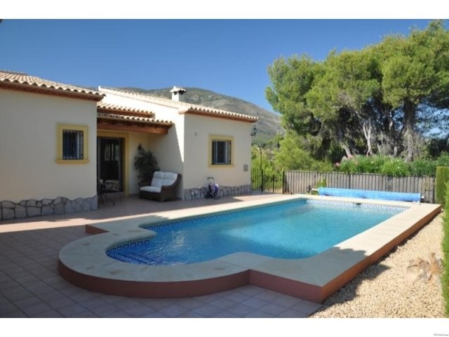 4 Bedrooms - Villa - Alicante - For Sale - 2