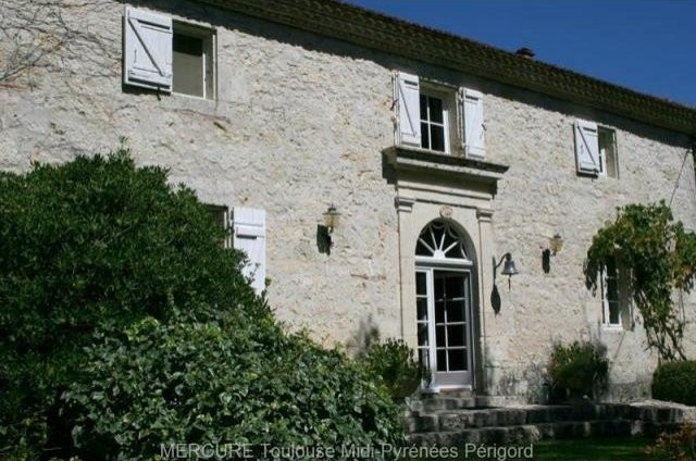 5 bedroom House For Sale: 47300.. - 2