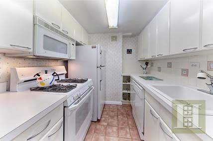 1 bedroom Apartment For Sale: 101 WEST.. - 2