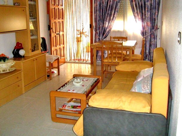 3 Bed Apartment with Communal Pool - 2