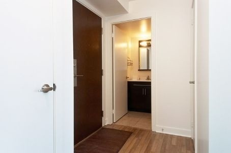 $2,100 C3188439 1203 - 80 Western.. - 2