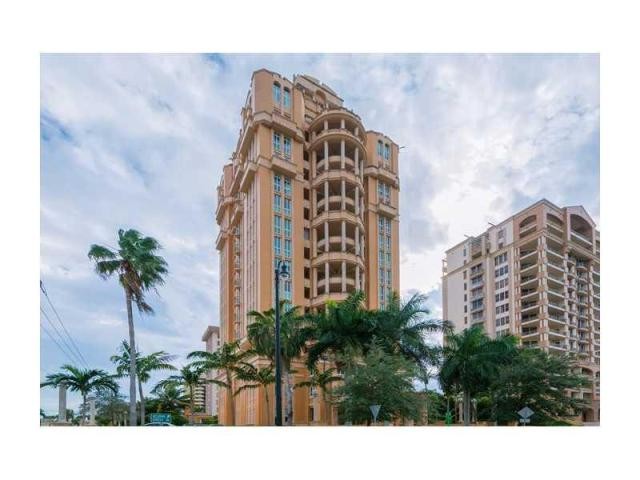 3 bedroom Flat For Sale: 600 CORAL WY #..