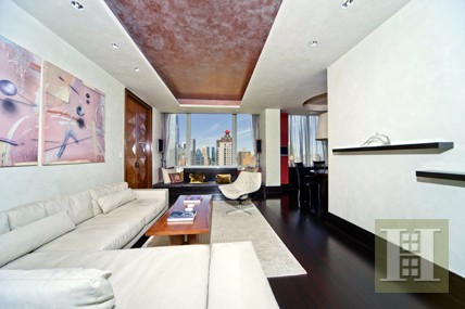 2 bedroom Apartment For Sale: 401 EAST..