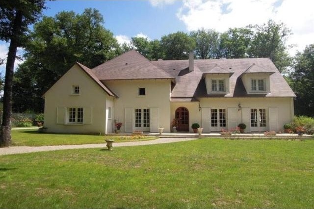 4 bedroom House For Sale: 86240..