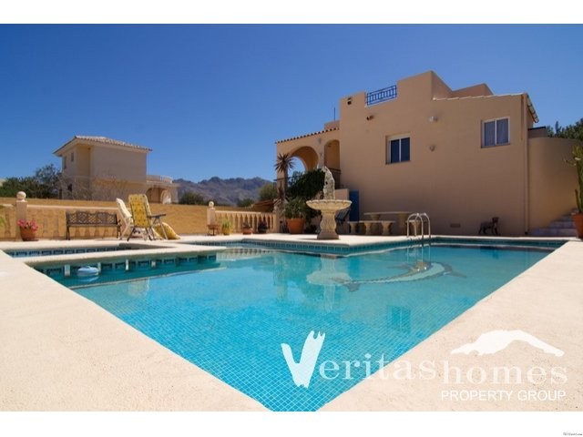 Ref: VHVL1550 - SOLD - Villa for Sale..