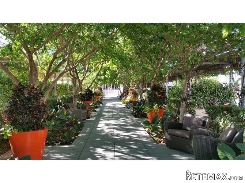 1435 Brickell Av, Unit 3308, Miami, Fl..