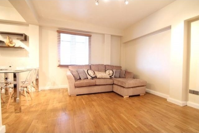 1 bed flat to rent - 2
