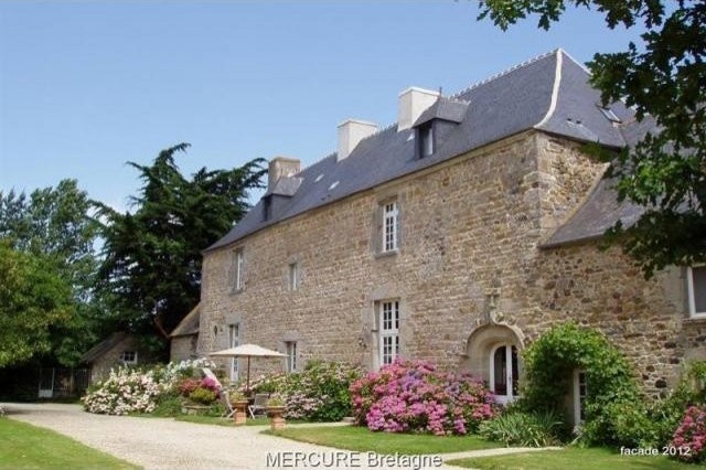 8 bedroom Manor House For Sale: 22400.. - 2
